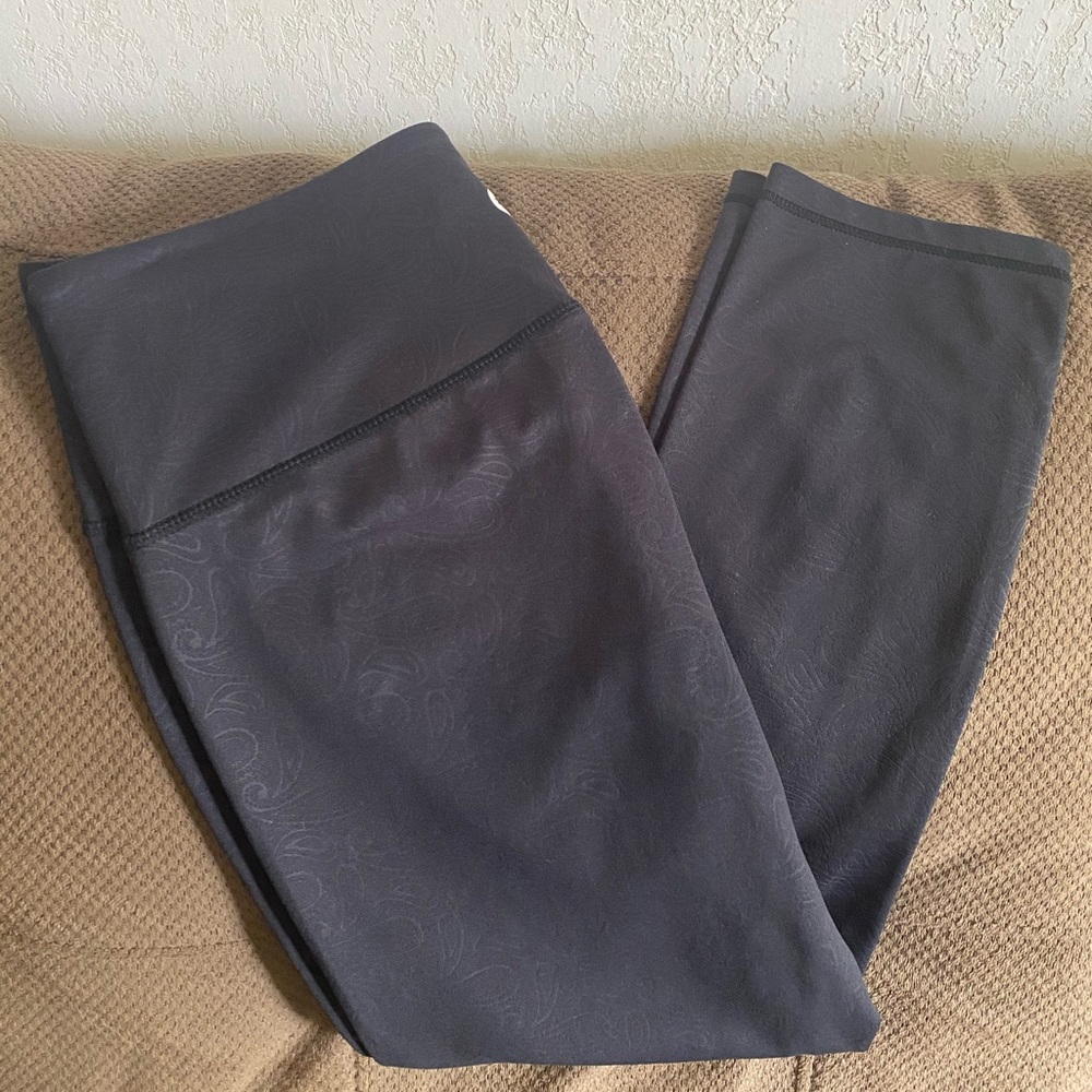 Zyia Paisley Leggings